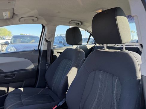 Used 2019 Chevrolet Sonic LT image 21