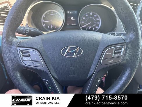 Used 2018 Hyundai Santa Fe SE w/ Cargo Package FWD image 22