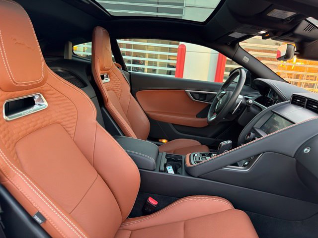Used 2021 Jaguar F-TYPE Coupe RWD image 28