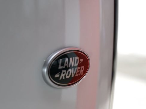 Used 2023 Land Rover Range Rover SE AWD/4WD image 7