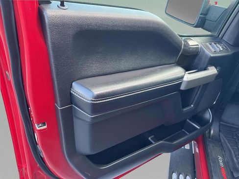 Used 2020 Ford F150 Raptor w/ Equipment Group 802A Luxury image 23