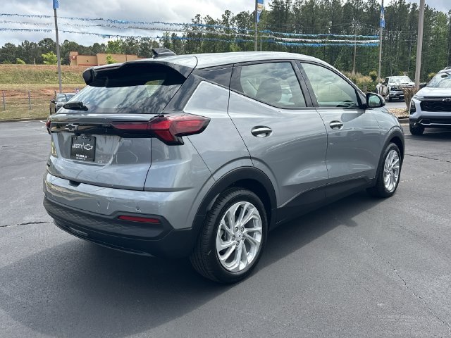 New 2027 Chevrolet Bolt LT w/ Comfort Package FWD image 5