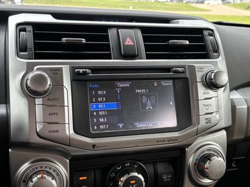 Used 2018 Toyota 4Runner SR5 RWD image 19