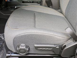 New 2025 Jeep Gladiator Sport video 4