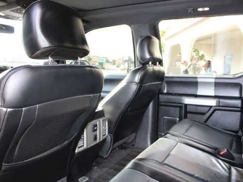 Used 2015 Ford F150 Lariat image 14