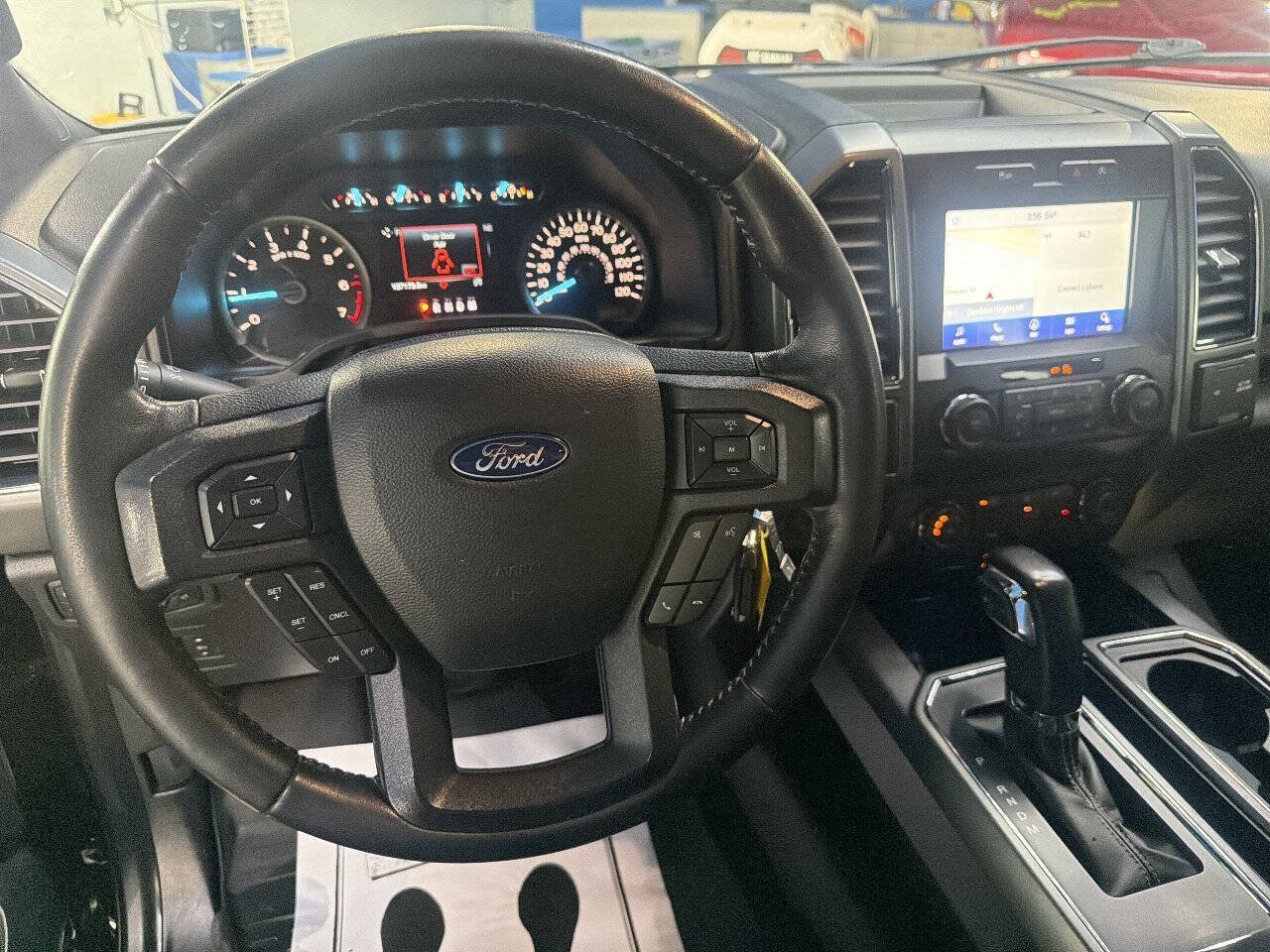 Used 2020 Ford F150 XLT w/ Equipment Group 302A Luxury AWD/4WD image 23