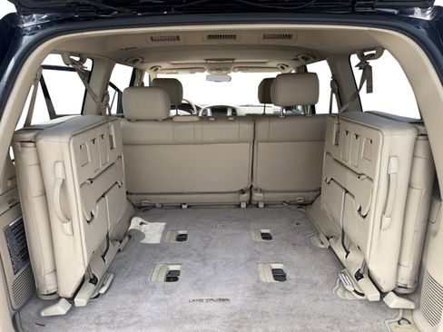 Used 2007 Toyota Land Cruiser AWD/4WD image 19