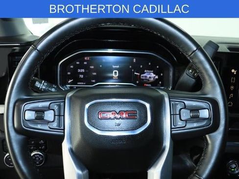 Used 2024 GMC Sierra 1500 SLT AWD/4WD image 17