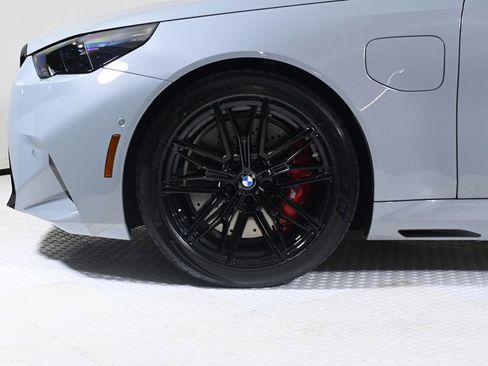 Used 2026 BMW M5 Touring w/ M Driver's Package image 27