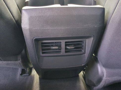 Certified 2023 Chevrolet Colorado Trail Boss AWD/4WD image 17