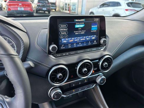 Certified 2022 Nissan Sentra SV image 27