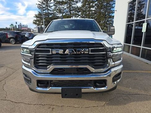Used 2025 RAM 2500 Tradesman AWD/4WD image 2