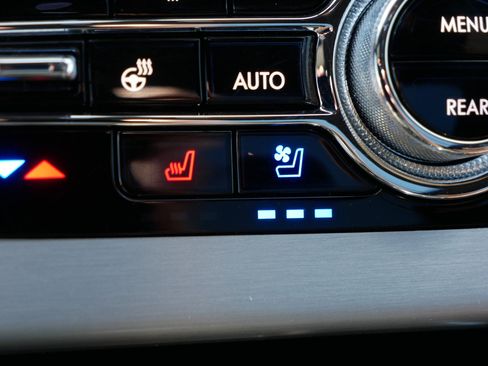 Used 2022 Lincoln Aviator Reserve w/ Equipment Group 201A image 28