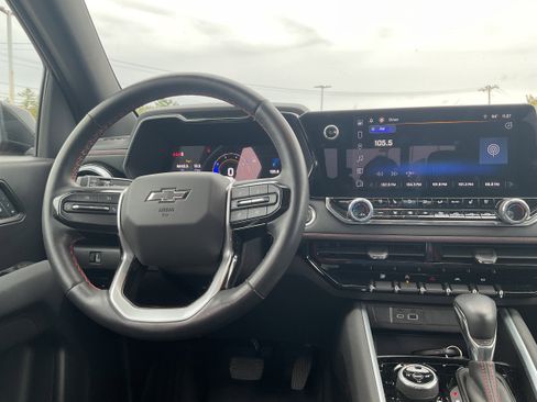 Certified 2024 Chevrolet Colorado Z71 w/ Z71 Convenience Package 2 image 6