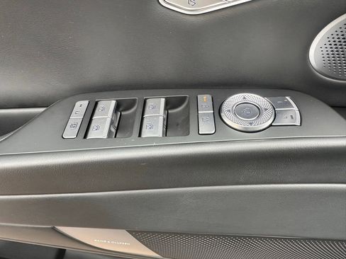 Used 2025 Genesis G80 3.5T Sport image 23