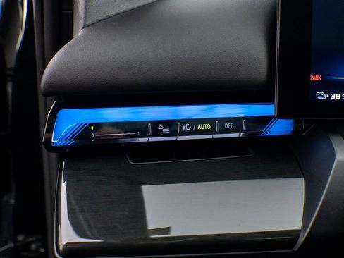 Used 2024 BMW i5 M60 w/ Executive Package image 20