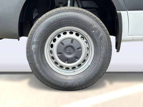 New 2026 Mercedes-Benz Sprinter 2500 image 11