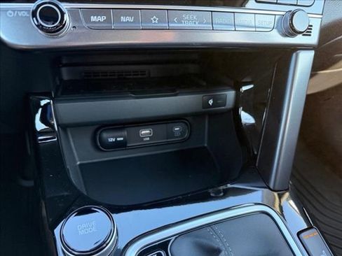 New 2026 Kia Seltos EX image 21