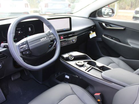 New 2025 Kia EV6 Light image 21