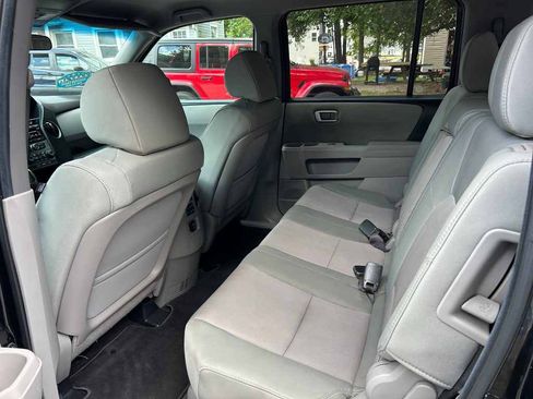 Used 2013 Honda Pilot EX image 9