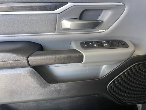 Used 2022 RAM 1500 Big Horn AWD/4WD image 7