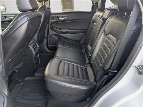 Used 2023 Ford Edge SEL AWD/4WD image 17