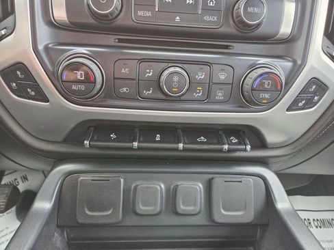Used 2018 GMC Sierra 1500 SLT w/ SLT Premium Package AWD/4WD image 28