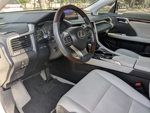 Used 2019 Lexus RX 350 FWD w/ Navigation Package image 6