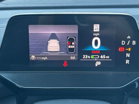 New 2025 Volkswagen ID.4 Pro image 28