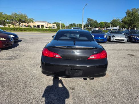 Used 2010 INFINITI G37 Convertible w/ Premium Pkg RWD image 8