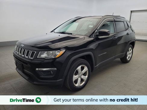 Used 2018 Jeep Compass Latitude w/ Cold Weather Group AWD/4WD image 1