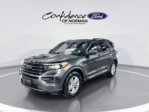 Used 2020 Ford Explorer XLT RWD image 4