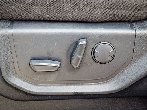 Used 2019 Ford F150 XLT w/ Equipment Group 302A Luxury image 15