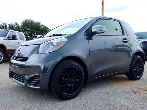 Used 2014 Scion iQ FWD image 5