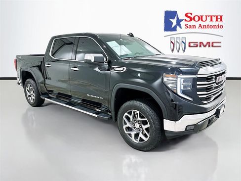 Used 2023 GMC Sierra 1500 SLT AWD/4WD image 1