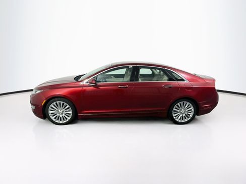 Used 2016 Lincoln MKZ FWD image 4