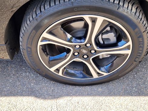 Used 2021 Ford Edge ST w/ Equipment Group 401A image 15