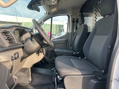 Used 2024 Ford Transit 250 Low Roof w/ Exterior Upgrade Package image 9