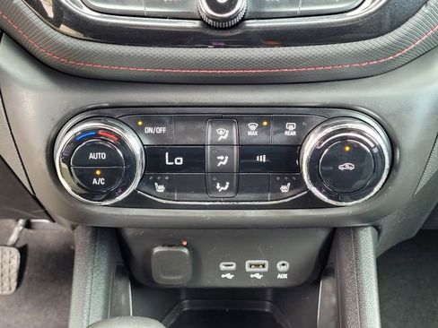 Used 2023 Chevrolet TrailBlazer RS w/ Convenience Package image 25