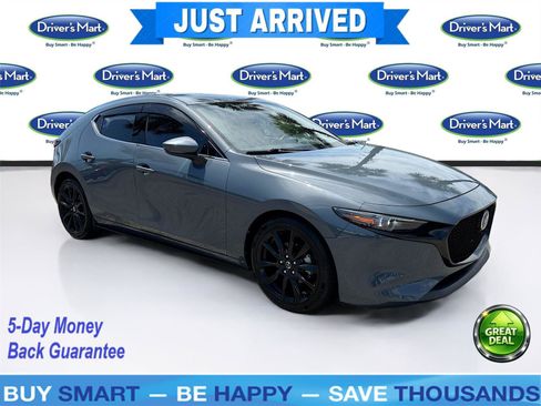 Used 2019 MAZDA MAZDA3 Hatchback w/ Premium Package FWD image 1