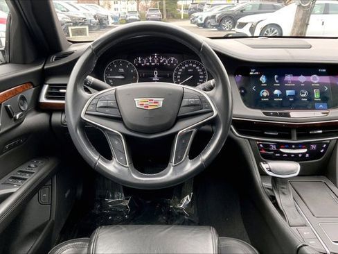 Used 2018 Cadillac CT6 3.6 AWD image 4
