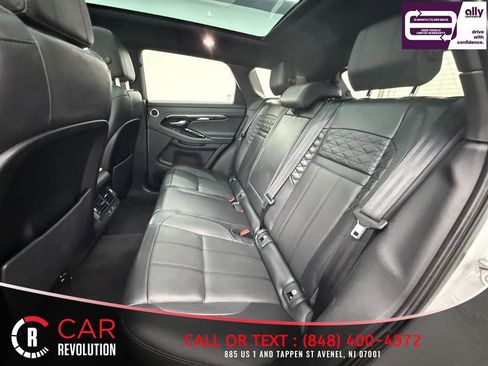 Used 2020 Land Rover Range Rover Evoque SE image 45