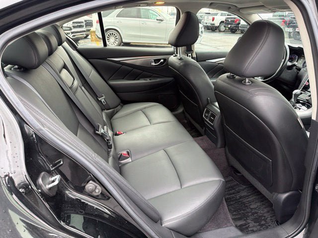 Used 2017 INFINITI Q50 Signature Edition w/ All Weather Package (L93) AWD/4WD image 24