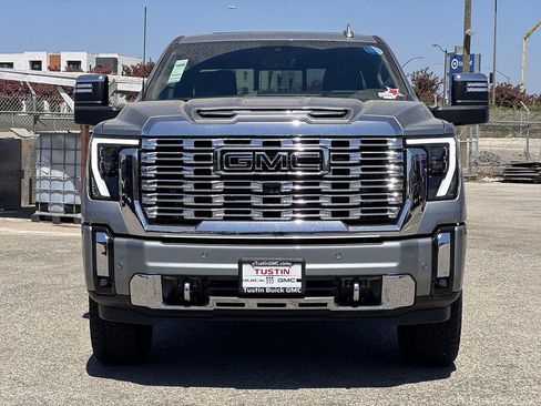 New 2026 GMC Sierra 2500 Denali w/ Denali Reserve Package AWD/4WD image 2