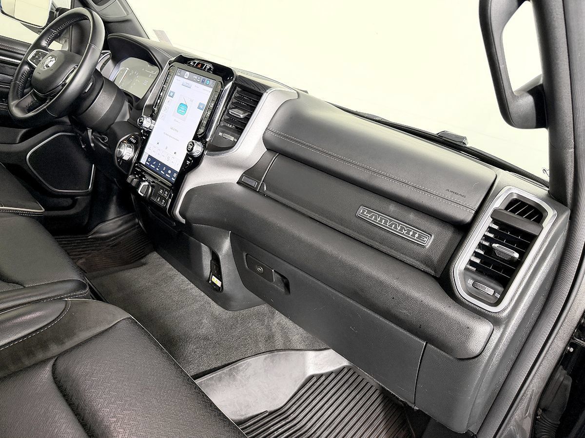 Used 2023 RAM 1500 Laramie AWD/4WD image 42