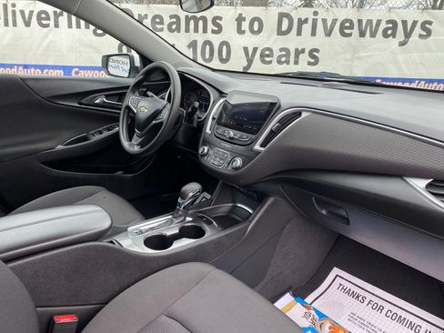 Used 2023 Chevrolet Malibu LT image 15
