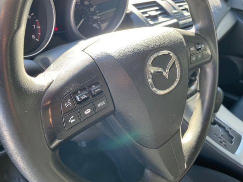 Used 2010 MAZDA MAZDA3 i Touring image 32