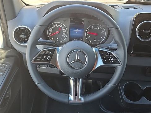 New 2025 Mercedes-Benz Sprinter 2500 image 28