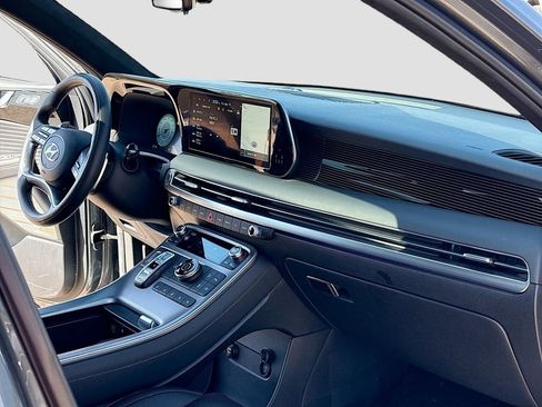 Used 2025 Hyundai Palisade Calligraphy image 32