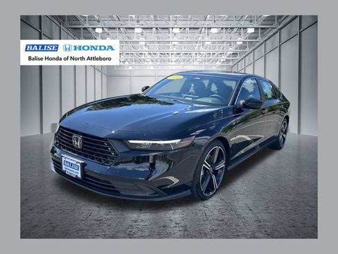 Used 2024 Honda Accord Sport image 1